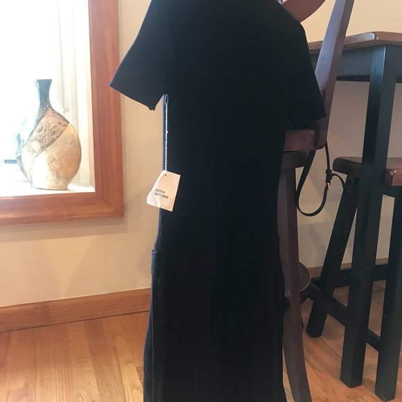 Turtleneck Button Detail Dress (Brand New) - Picture 2 of 4
